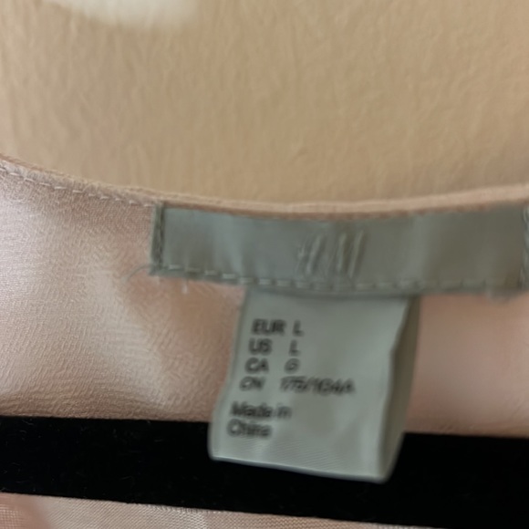 H&M blouse - Picture 6 of 9